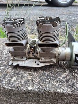 Motor na letadlo