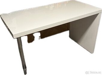 Stůl ikea