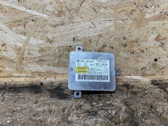 ŘÍDICÍ JEDNOTKA XENONU 8K0941597