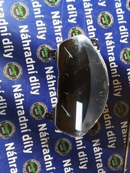 Tachometr - přistrojová deska  Ford Focus MK4