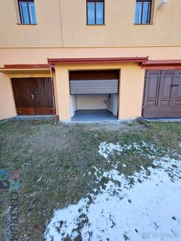 Pronájem garáže s elektronabíječkou