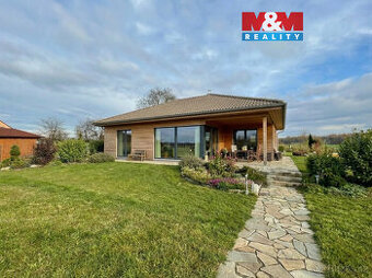 Prodej pozemku k bydlení, 870 m², Chlístovice