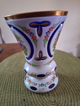 Vázička ,14 cm, přejímané opálové sklo, zlacená