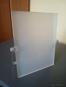 Rámeček na fotografii IKEA Finlir