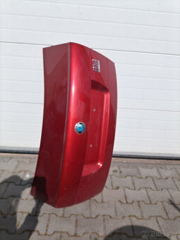 Kryt kufru Škoda Fábia I