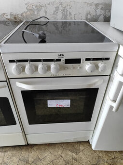 Sporák elektrický s indukční deskou AEG COMPETENCE