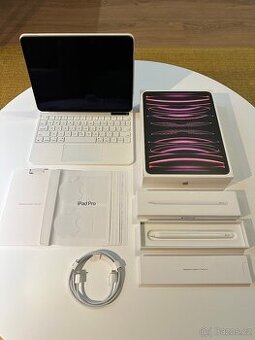 iPad Pro 11" 256GB + klávesnice + Apple Pencil 2 + pouzdro
