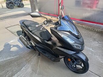 Honda pcx 125 , 2025 , 1400 km - 1