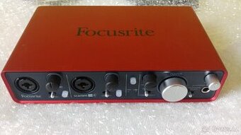Focusrite Scarlett 2i4