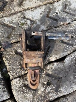 Prodám závěs ze zetoru 4011