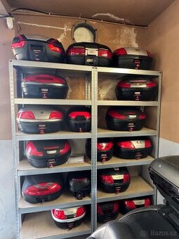 MOTOKUFR GIVI , KAPPA,PŘILBY