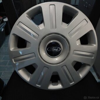 Originální poklice na Ford Mondeo + textilní koberce