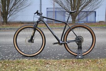 Cannondale F-SI Carbon 10,8 kg (L) Top Stav