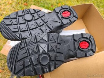 Pracovni boty svářečské kožené Bulls 44 a 45