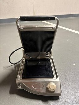 Sklokeramický kontaktní gril Unox