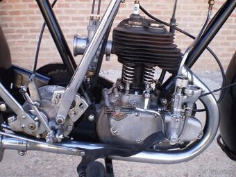 Koupím motor BSA