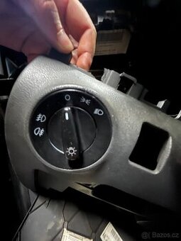 Přepínač světel sharan