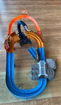 Hot Wheels Monster Trucks Štír