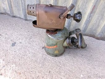 stará benzínová  letlampa
