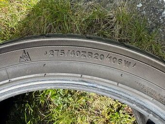 Zimní pneu Kumho IZEN RV KC15 275/40 R20 106W