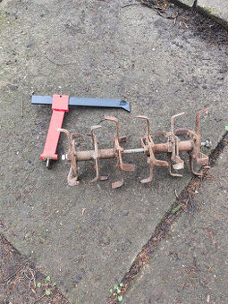 Vari tera rotavator(úhlové nože) provzdušnovač s brzdou.