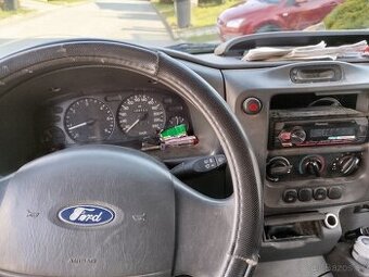 Ford tranzit 2.4