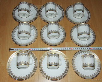 část čajového servisu Josefína - porcelánka Loučky, pěkný