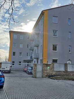 Pronájem bytu Milovice 1+kk, 39 m2 včetně balkonu