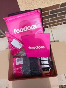 Foodora, výbava kurýra..