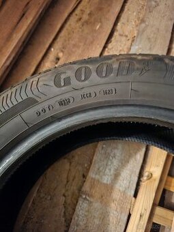 Zánovní pneu Goodyear Efficientgrip Performance