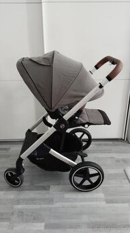 Sportovní kočarek Cybex + pláštěnka