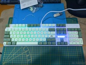 Herní klávesnice , mechanická, Surmen V200