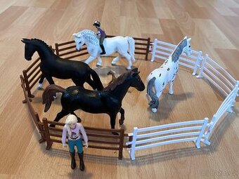 Schleich koně - set 10