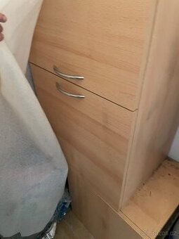 předsíňová stěna, skříňky