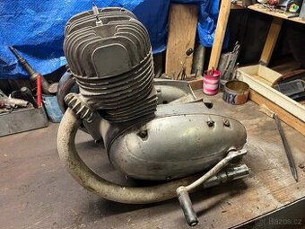 Motor Jawa 350/360