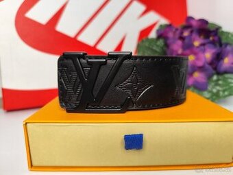 Louis Vuitton Opasek