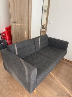 Dvoumístná sedačka s lenoškou