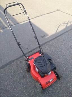Benzínová sekačka s pojezdem 47 cm