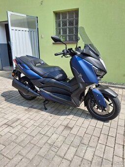 Yamaha x-max 300i