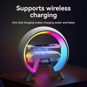 Multifunkční. Nabíjecí. Bluetooth reproduktor. RGB světlo
