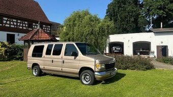 Ford Econoline E-150