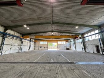 Pronájem výrobní haly, prostoru 856 m²
