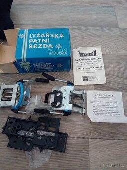 Retro vybavení na lyže