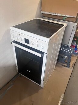 sporák Gorenje E54V3-E7