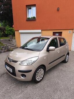 Hyundai I10 1.1i 48kw,poctivých 158tkm, s klimou, po servisu