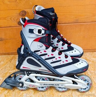 Kolečkové brusle Rollerblade - velikost 42