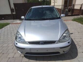 Prodám Ford Focus Ghia 1.6i