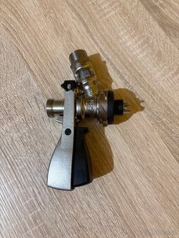 Narazeci hlava bajonet