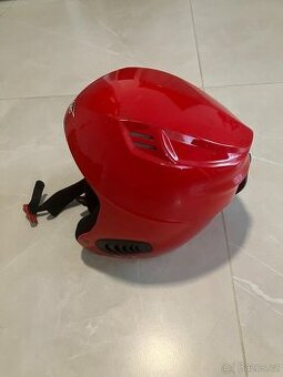 Prodám dětskou lyžařskou helmu vel. 55/56