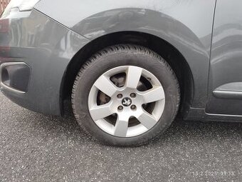 Prodám Al disky i pneu na Peugeot 5008